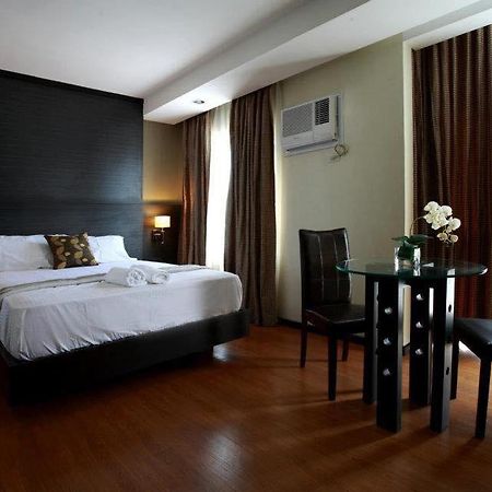 Makati Boutique Hotel Near Naia Airport Terminal 3 Edsa Pasay Cbd Makati City Luaran gambar