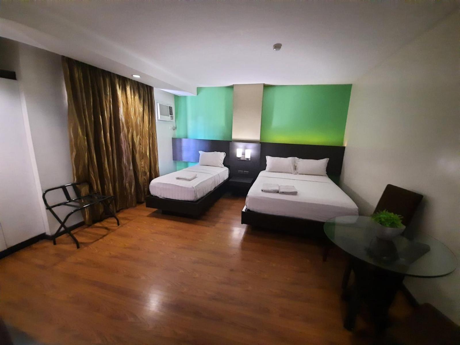 Makati Boutique Hotel Near Naia Airport Terminal 3 Edsa Pasay Cbd Makati City Luaran gambar