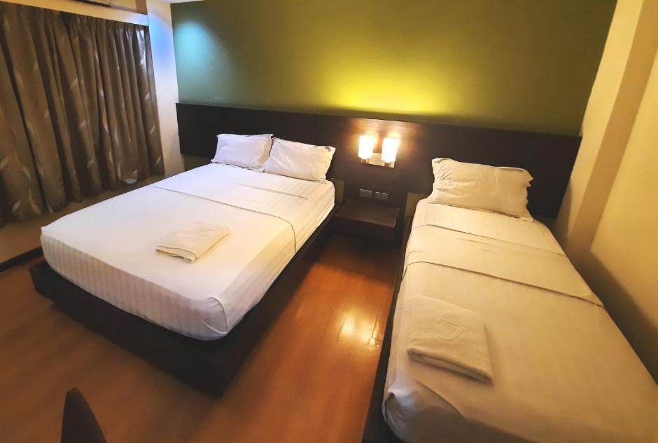 Makati Boutique Hotel Near Naia Airport Terminal 3 Edsa Pasay Cbd Makati City Luaran gambar