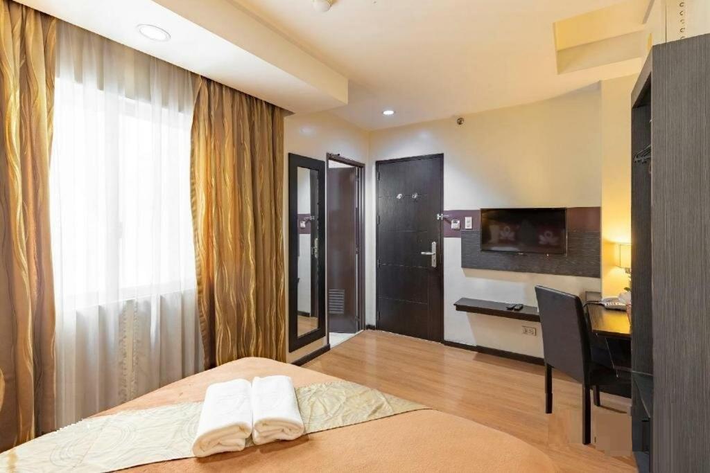 Makati Boutique Hotel Near Naia Airport Terminal 3 Edsa Pasay Cbd Makati City Luaran gambar